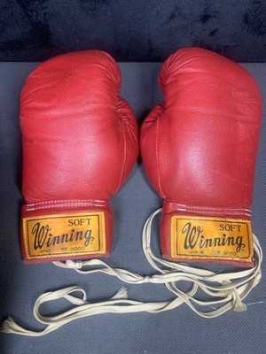 Winning Boxing Gloves SF-3000 Red Leather Used Japan Rare Vintage