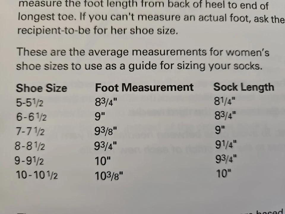 American School Needlework LEARN TO KNIT SOCKS #1273 12 Designs by Edie Eckman - Image 4 of 4