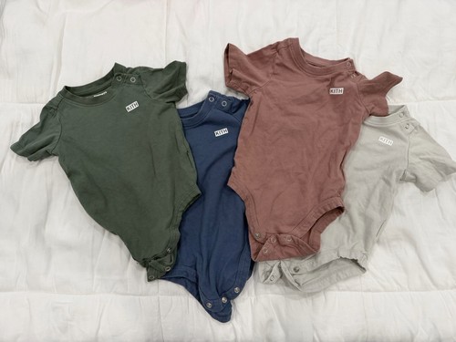 4 Pack Kith Baby Body Suit Palette Blue Red Green Grey 12M-18M Box Logo