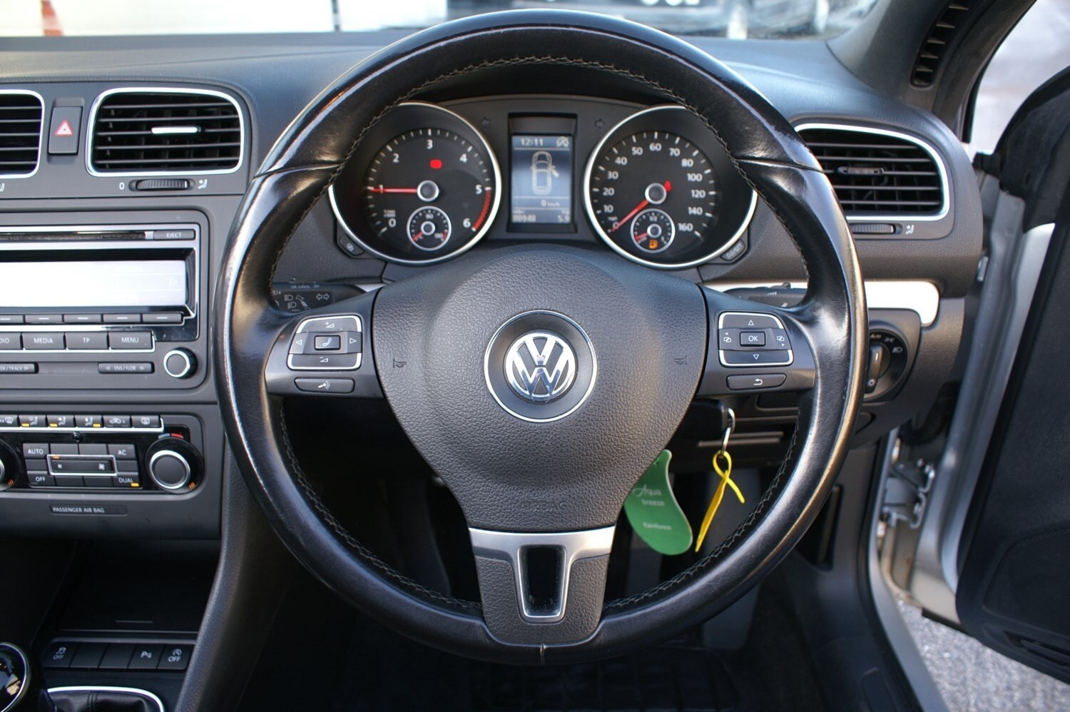Picture 4 of 19