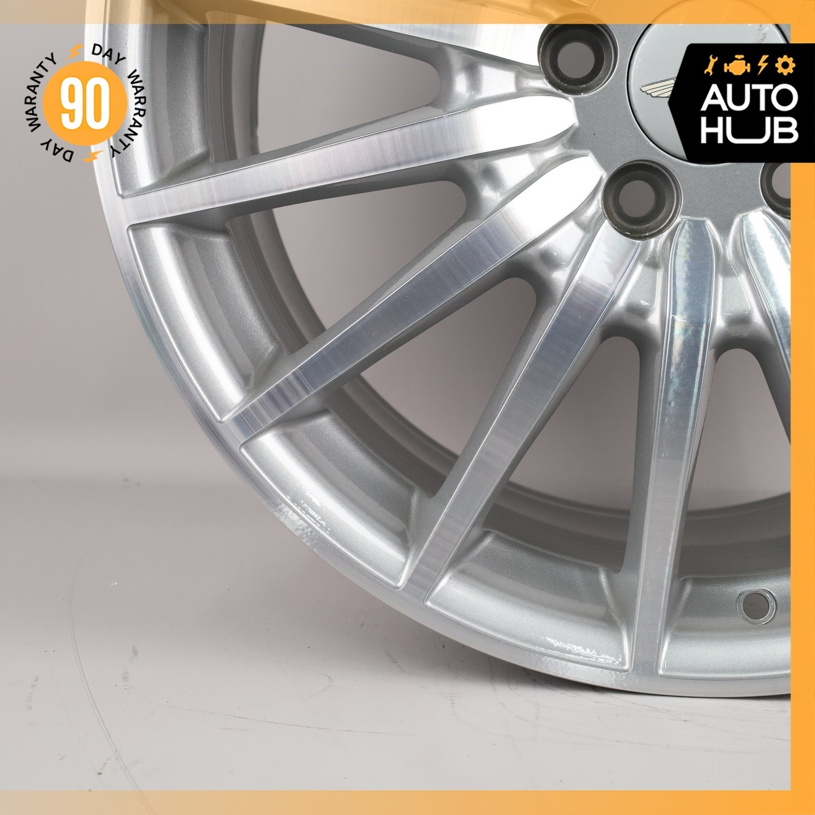 Aston Martin DB9 9.5 x 19 19" Rear Wheel Rim Silver 4G431007GA OEM