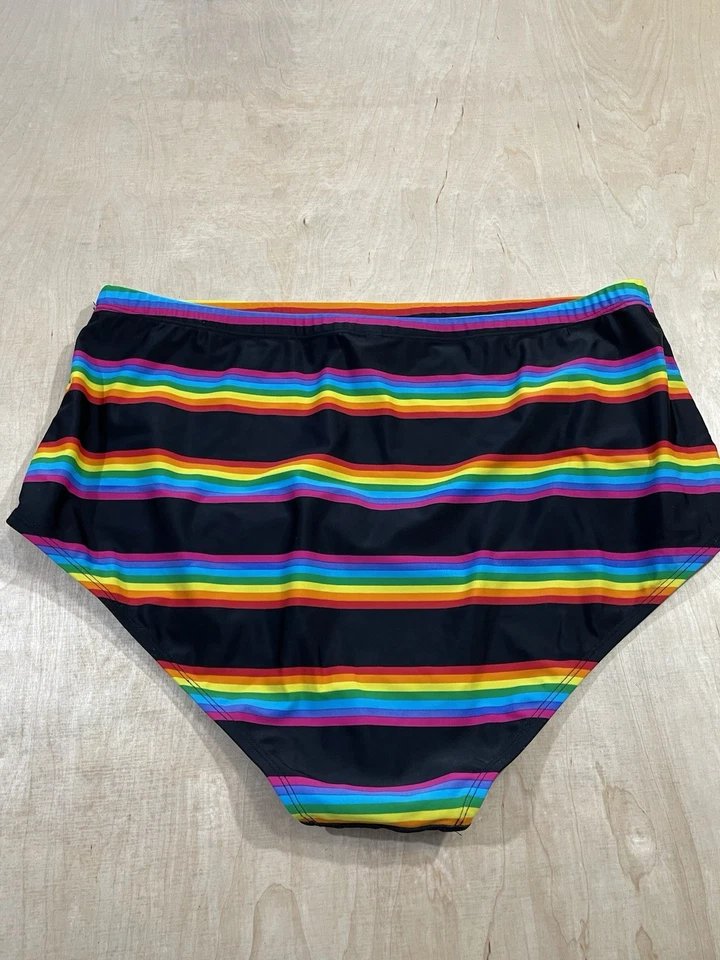 Parte inferior de bikini de natación a rayas arco iris liso tiro alto tórrido talla 2 Foto 4 de 4