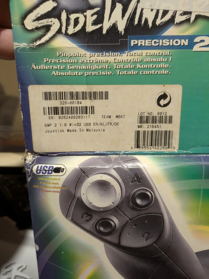 Microsoft Sidewinder Precision 2 Joystick and Sidewinder Game Pad Bundle Boxed - Image 4 of 4