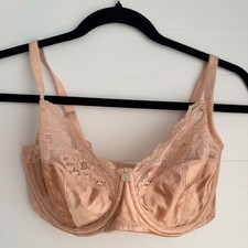 Berlei Ladies Classic Lace Non Contour Underwire Bra 12DD Nude YXE3 EUC