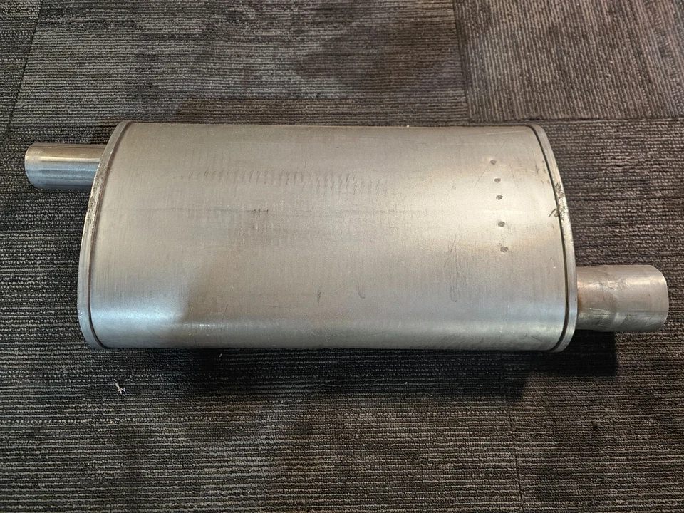 BRExhaust Exhaust Muffler 101-1168 2.50" IN 2" OUT For 1965-1967 Chevy Malibu - Image 3 of 4