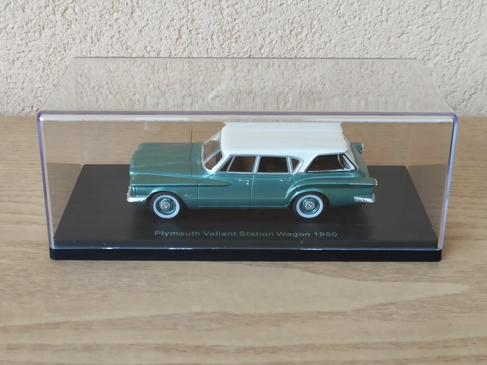 Plymouth Valiant Station Wagon 1960 1/43 NEO Scale Models modellino in resina - Immagine 4 di 4