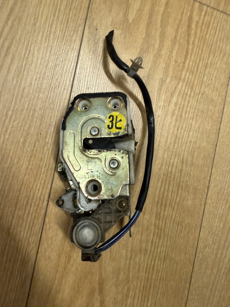 Honda Civic 93 93 94 95 EG EH EJ Integra 94-01 Left Front Door