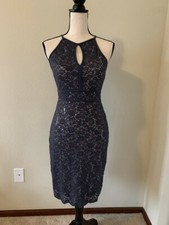 NIGHTWAY Women Size 4 Gray Floral Lace Halter Neck Sheath Dress