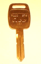 ilco B76 P1100 Uncut Car Key Blank fits GM General Motors Saturn - New Old Stock