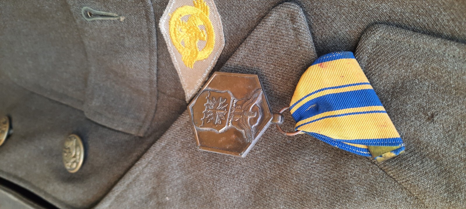 Foto 4 di 9