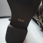 Foto 11 di 13