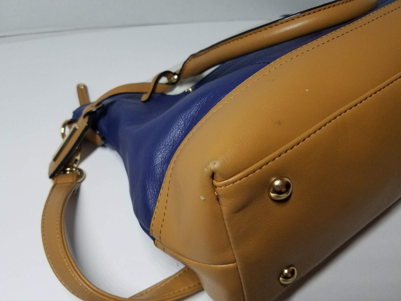 Tignanello Smooth Operator Conv. Satchel, White,B… - image 8