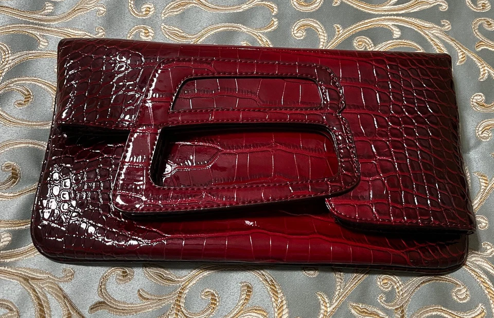 Bolso de Mano United Colors of Benetton Rojo Imitación Cocodrilo Cuero PVC Repujado Nuevo sin Etiquetas Foto 2 de 4