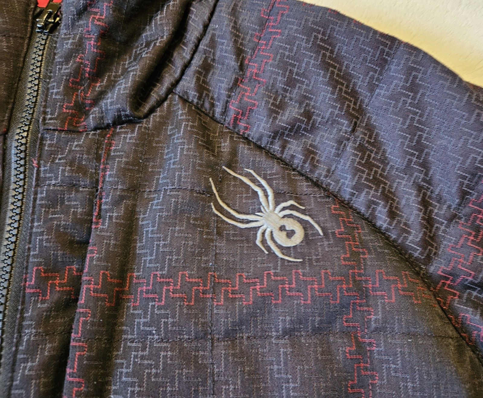 Picture 5 of 18