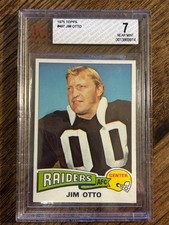 1975 Topps Jim Otto #497 BVG 7 NM+