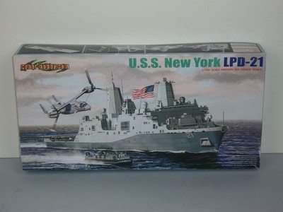 Dragon 1/700 Scale U.S.S. New York LPD-21
