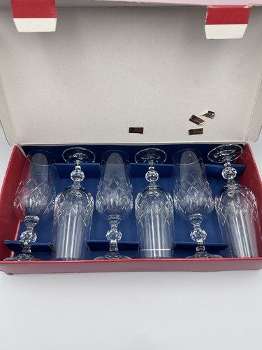 Bristol Fine Cut Bohemia Crystal Glasses Vintage Champagne Flutes. Boxed x 6 - Picture 3 of 8