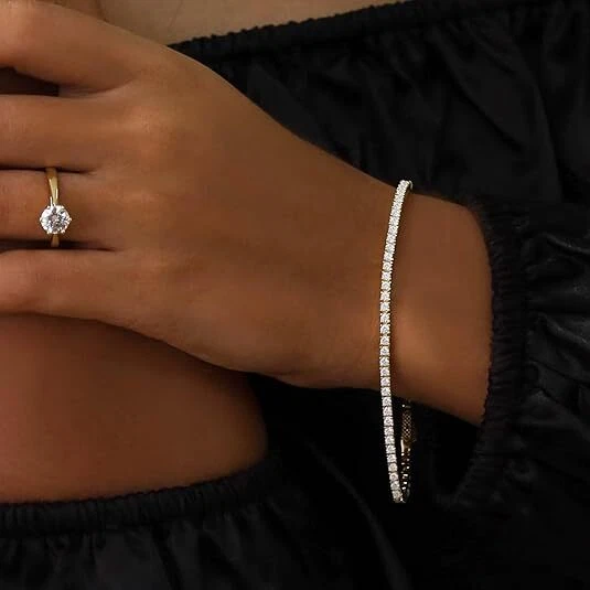 Pulseira de tênis de moissanita de 2 mm a 6 mm de largura prata esterlina 2,40 ct a 26,25 ct - Imagem 4 de 4