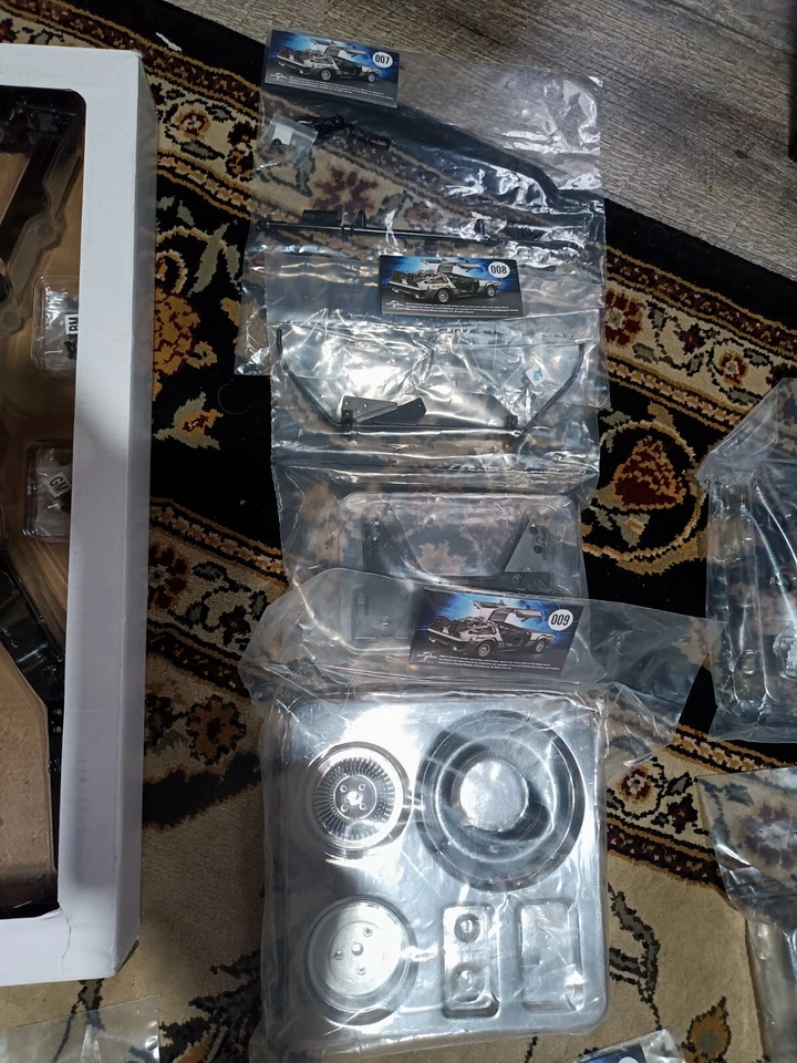 Eaglemoss Back to the Future Build the DeLorean Sealed Pack - Image 3 of 4