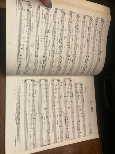 1970's Golden Pops Easy Piano Arrangements Sheet Music Book Richard Bradley - Picture 5 of 6