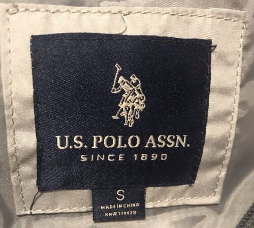 U.S. Polo Assn Puffer Feel Dry Vest Grey Size Small #110078 - Picture 3 of 4
