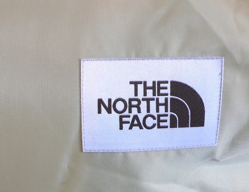 The North Face Sleeping Bag ECO Trail Bed 20 F Left Hand Zipper 6ft 5" X 29" - Picture 6 of 7
