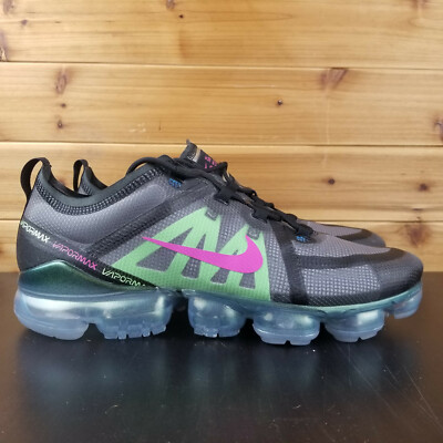 nike vapormax fuschia