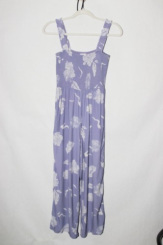 Wilfred Aritzia Chianti geschnittener Overall Lavendel lila Blumenmuster Größe S - Bild 2 von 9