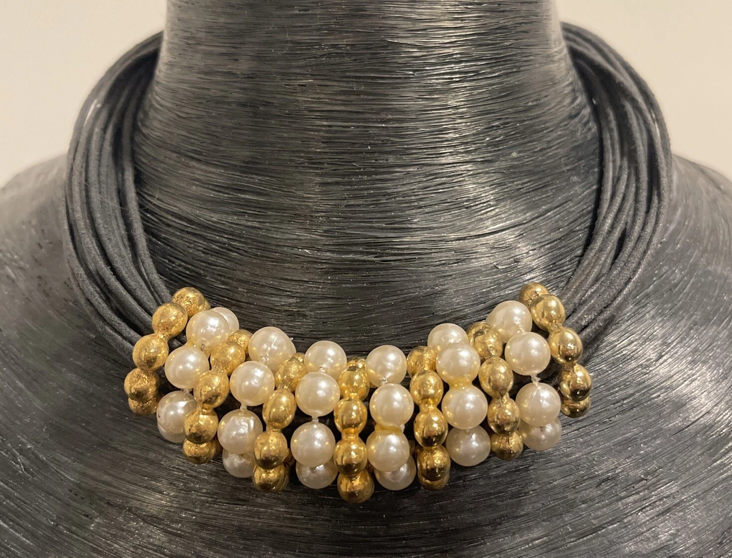 Collana Christian Dior Choker Multi Pelle Corda Perle Oro Slider