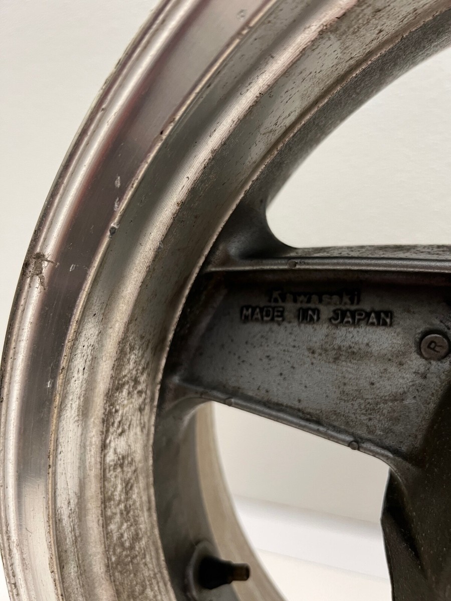 まる2017です。 1990 Kawasaki Ninja ZX11 ZX1100 C OEM 17 Inch Rear Wheel Rim