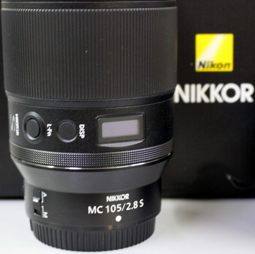 Nikon NIKKOR Z MC 105mm f/2.8 VR S Macro Lens - Picture 6 of 12