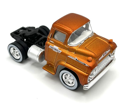 M2 MACHINES AUTO HAULERS 1958 CHEVROLET LCF CAB LOOSE - Picture 4 of 4