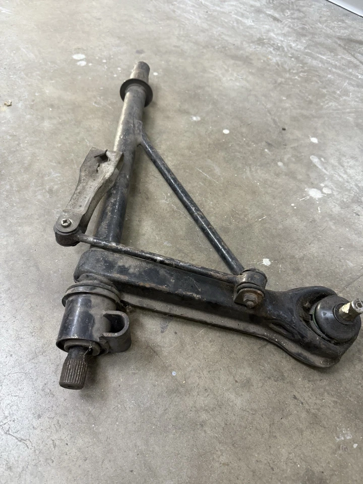 Conjunto de brazo de control delantero usado OEM Porsche 911 914 con barras de torsión Foto 3 de 4