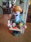 KWO German Incense Smoker Erzgebirgische Volkskunst Gardener With Flower Pots — photo 2