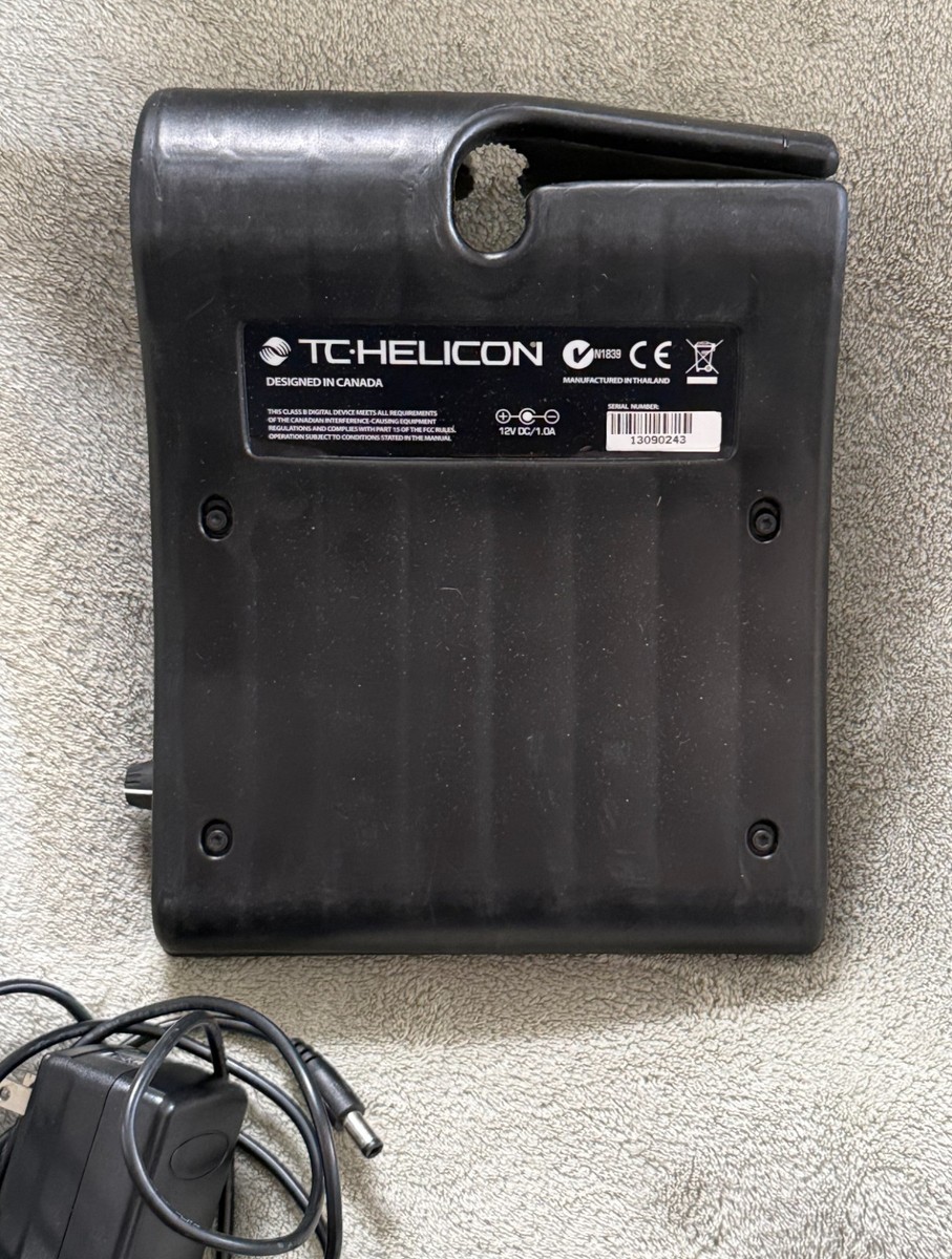 TC-Helicon VOICELIVE TOUCH 2 Vocal Effects Processor with