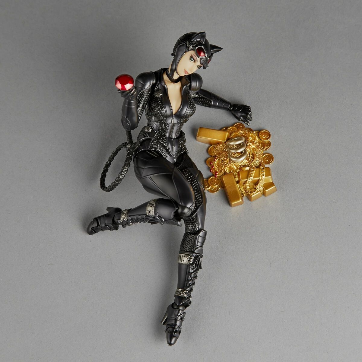 Revoltech Amazing Yamaguchi Catwoman Kaiyodo 160mm Comic Anime