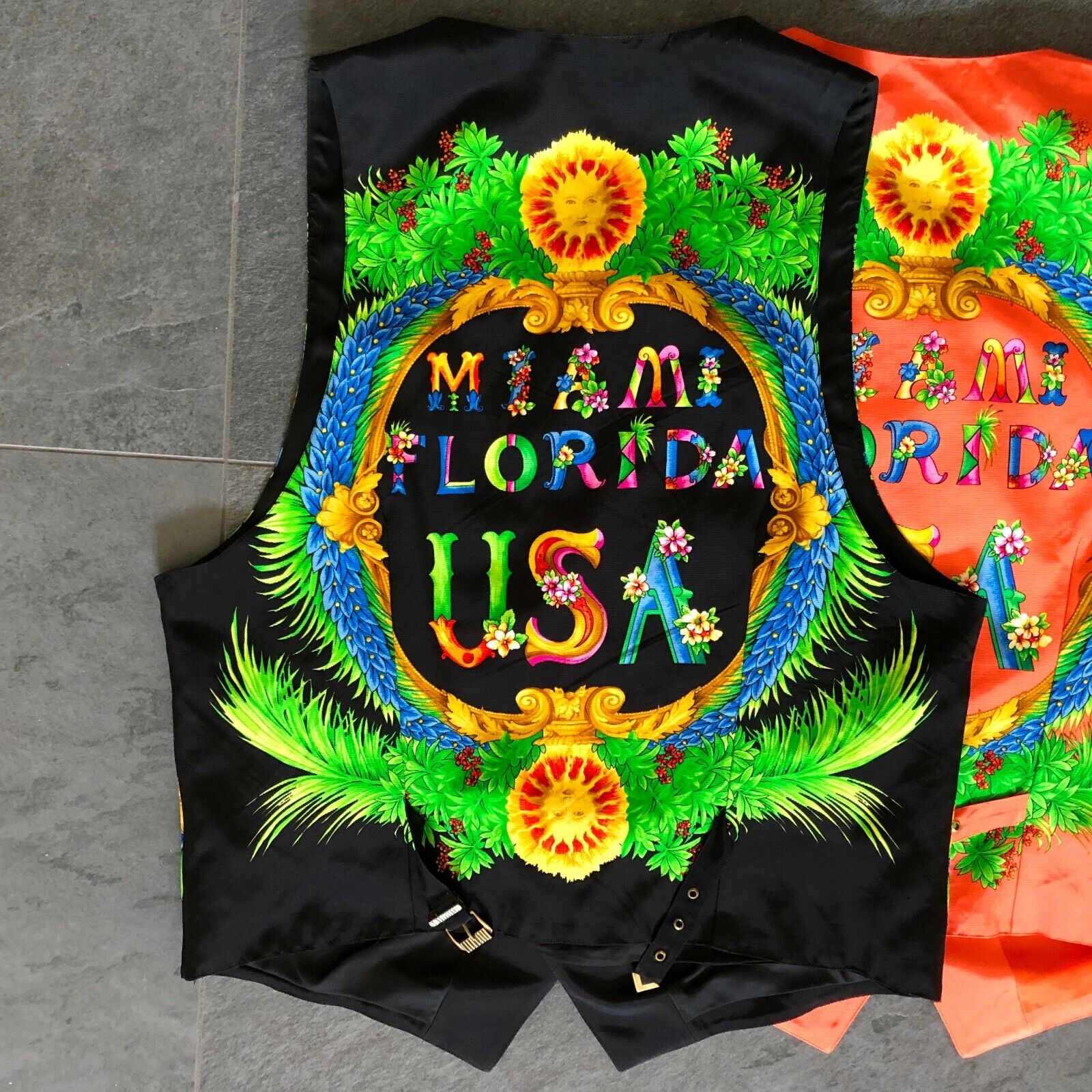 GIANNI VERSACE vest Miami Florida USA print size … - image 10