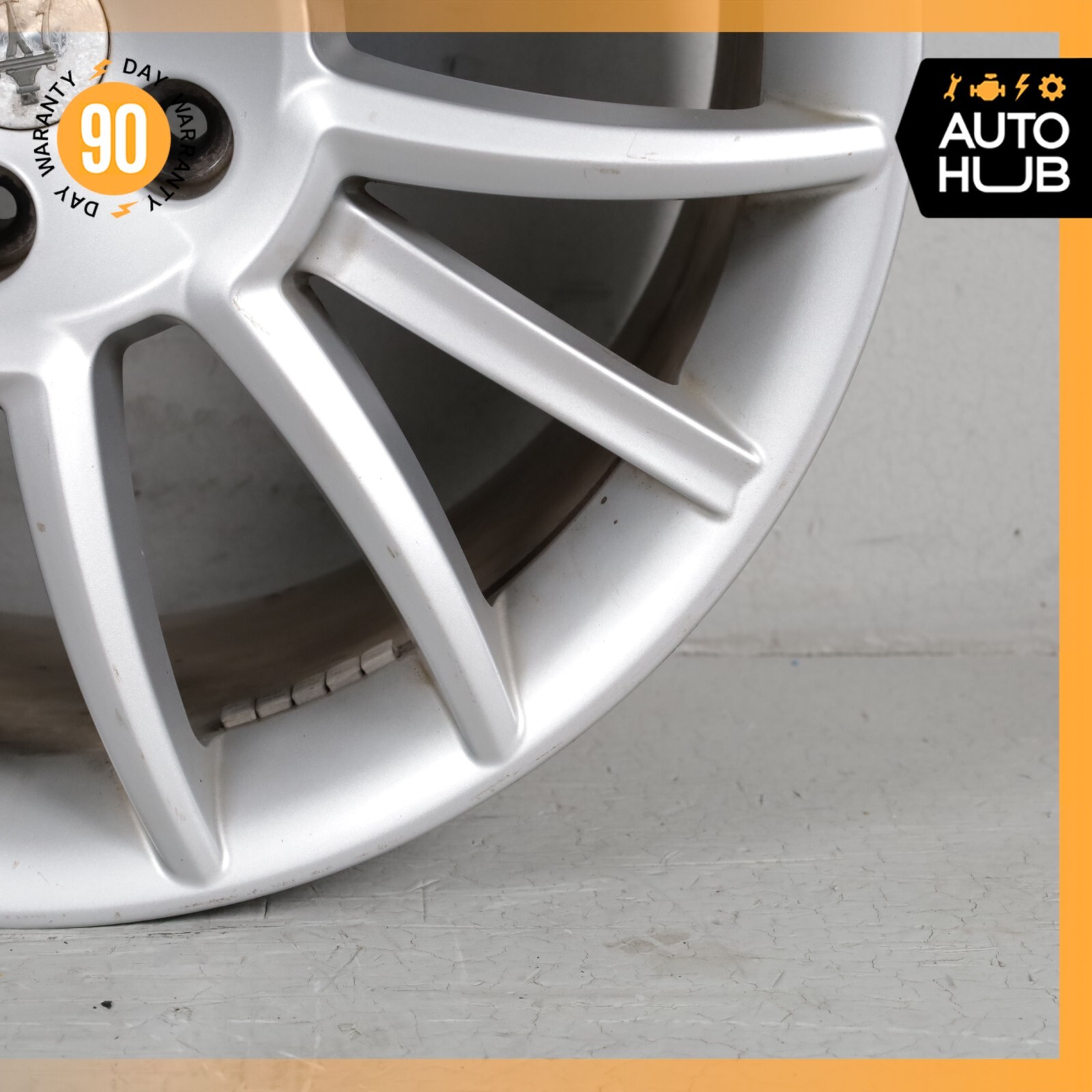 Maserati GranTurismo S M145 10.5 x 20 20" Rear Wheel Rim 245755 OEM