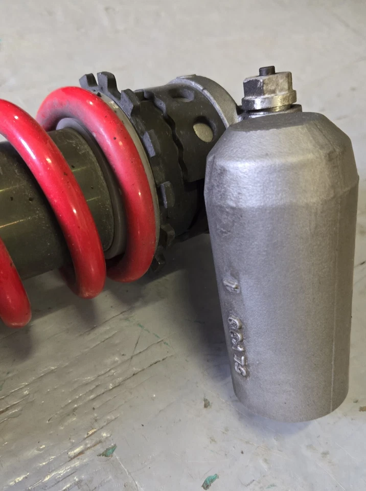 AMORTIGUADOR TRASERO YAMAHA FZ1 2001-2005 5LV-22210-10-00 Foto 3 de 4