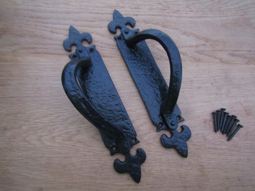 PAIR of cast iron Vintage victorian rustic pub cafe hotel door grab pull handles - Picture 2 of 4
