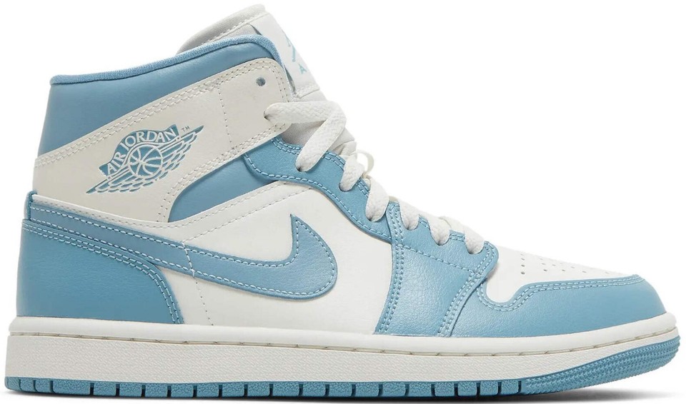 シューズ(女性用) Nike Air Jordan 1 University Blue 28.5 Amazon.com | Jordan Women's Air 1 Retro High OG University