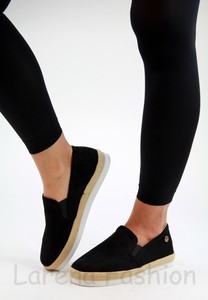 comfy trainers for work