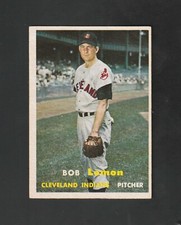 1957 Topps Bob Lemon #120 ~~ Clevealnd Indians HOF ~ Nice Card