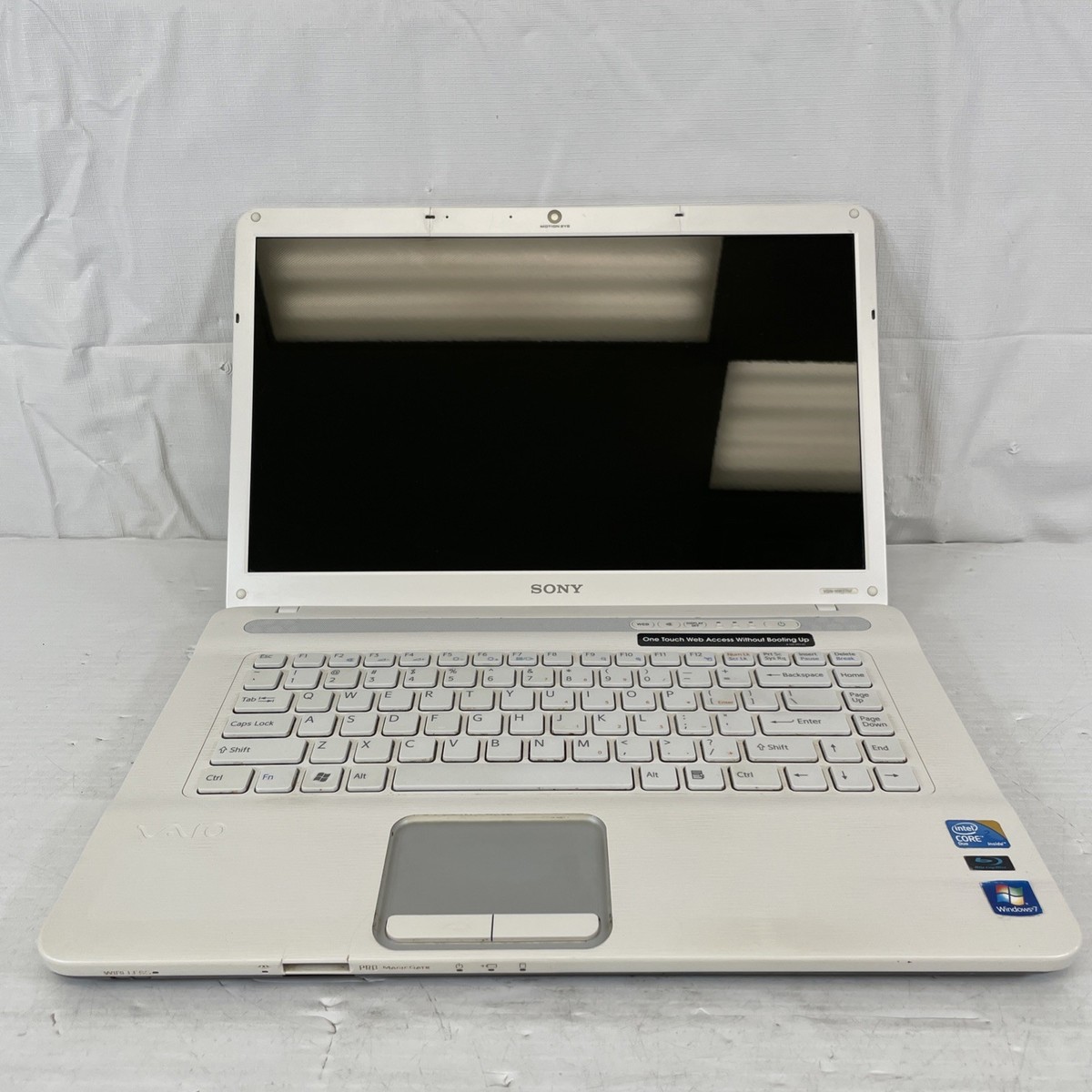 Sony VAIO VGN-NW270F Intel Core 2 Duo T6600 2.2GHz 4GB RAM 320GB