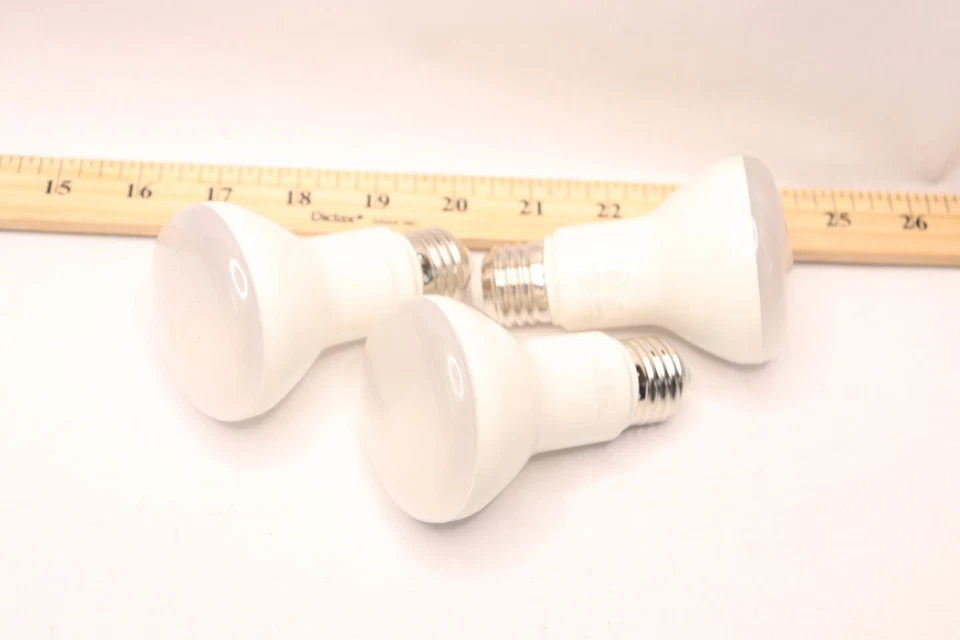 (3-Pk) EcoSmart R20 Dimmable Energy Star LED Light Bulb Daylight 5000K  - Image 4 of 4