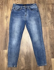 Judy Blue Women's Blue Denim Jeans Size 11/30 Slim Fit Stretch Medium Wash
