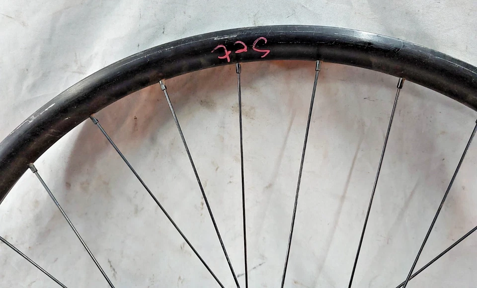 Bontrager Rhythm Pro 650b 27.5" Front MTB Bike Wheel 584ISO Disc Thru Axle 28S ~ - Image 3 of 4