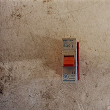 GE 30 Amp Plug In MCB Red BS3871 Type 2