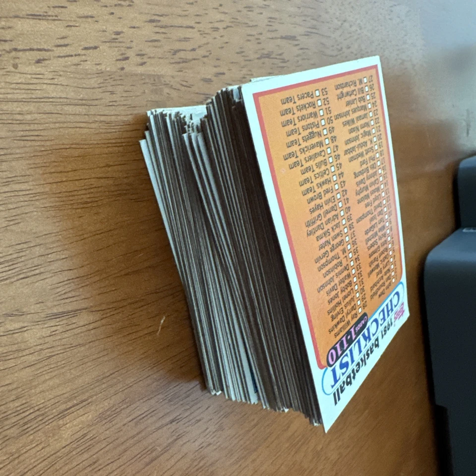 Lote de cartões de basquete 1981-82 Topps (100 cartões) - Imagem 4 de 4