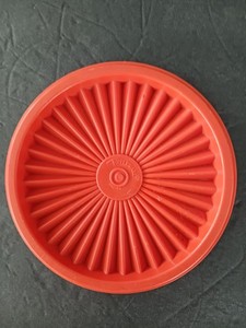Tupperware 812 Used Replacement Lid 812-43